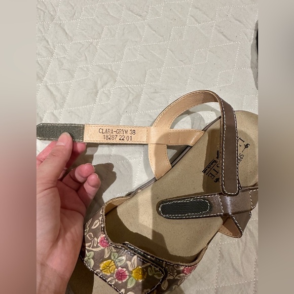 Spring Step L'Artiste Women's Clara Ankle Strap Sandal Brand New - Picture 3 of 5